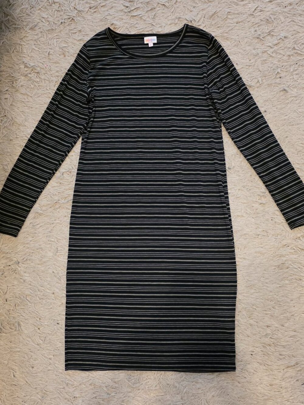 LuLaRoe Debbie Long Sleeve Sheath Dress